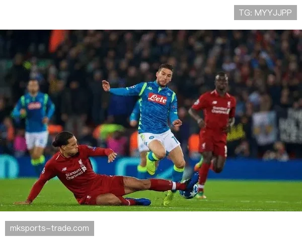 铲球犯规判罚边界解析：哪些动作裁判必吹，哪些能放行？